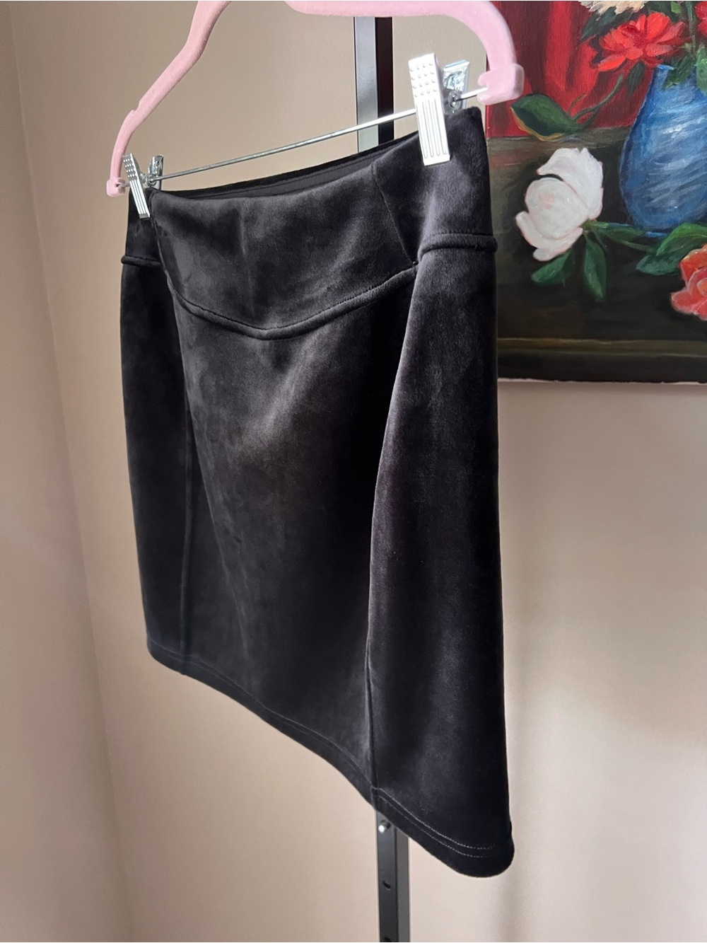lululemon athletica Black Velvet-Look Pull-On Skirt scuba - Picture 3 of 7